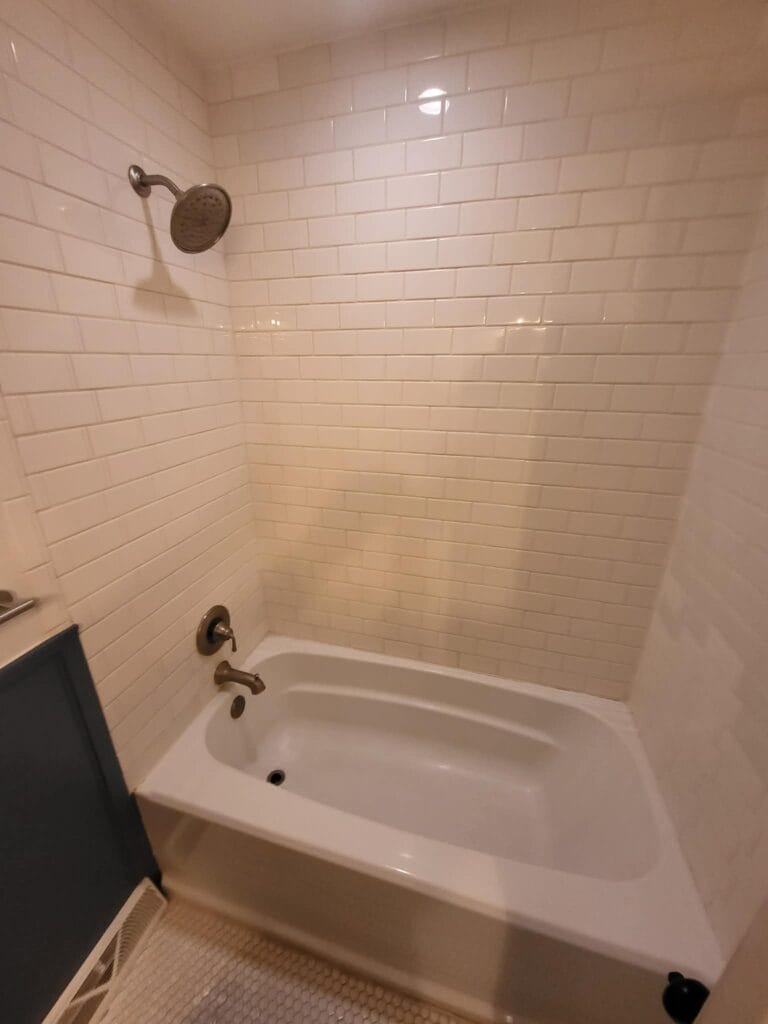 Gallery | Imperial Plumbing LLC Bathtub and tile shower surround installation