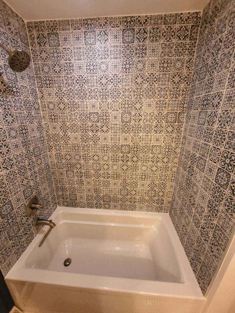 Gallery | Imperial Plumbing LLC Tiled tub and shower surround remodel